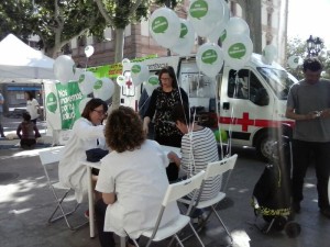 En Lleida, el ambiente de fin de semana da un toque festivo a los talleres